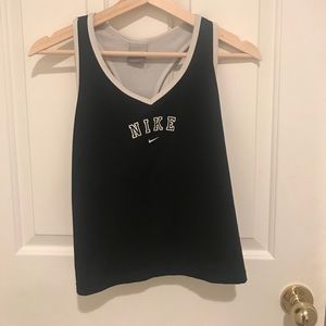 Old school Nike tank top!  😍